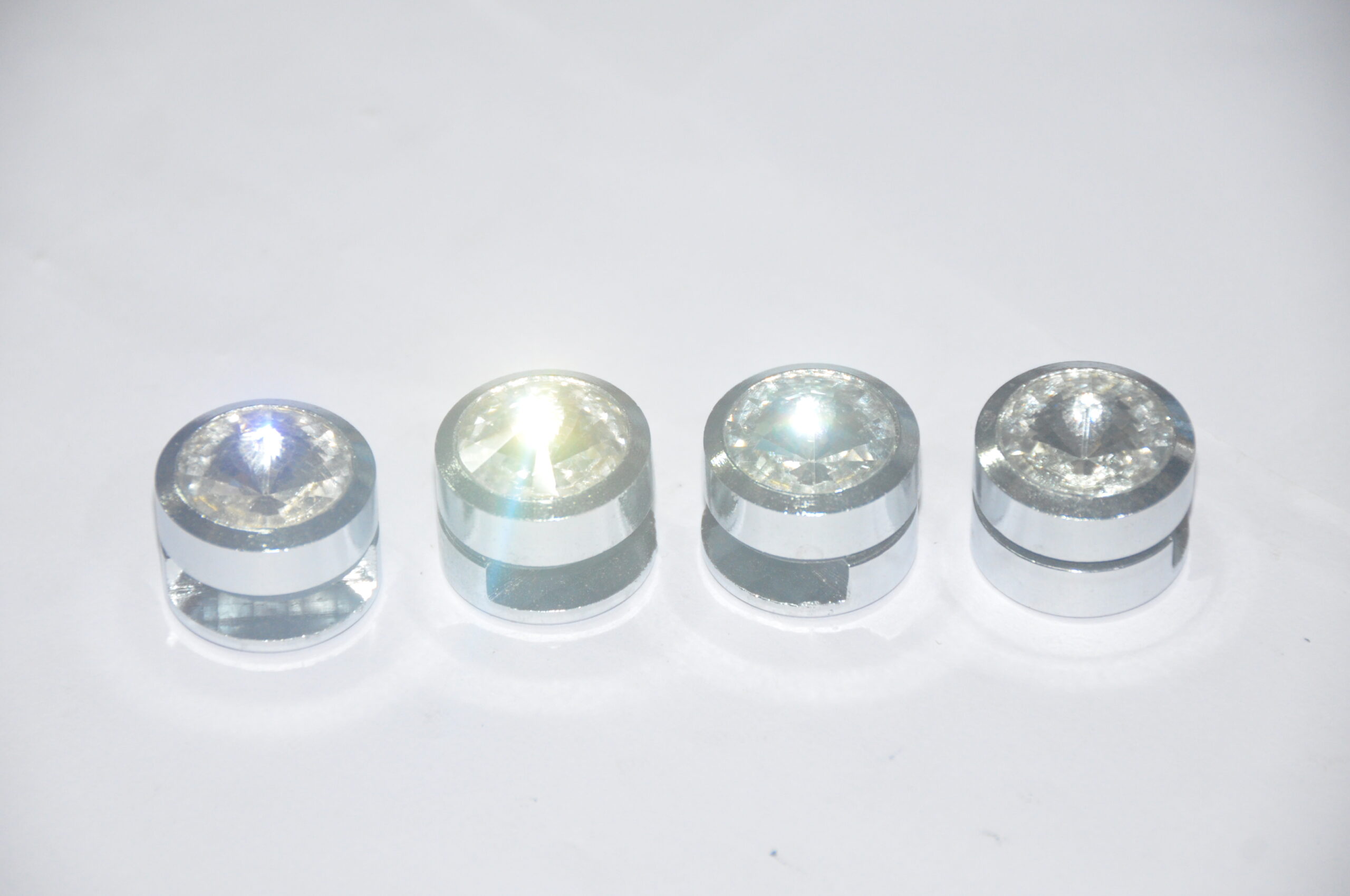 SI-4 CRYSTAL MIRROR BKT.