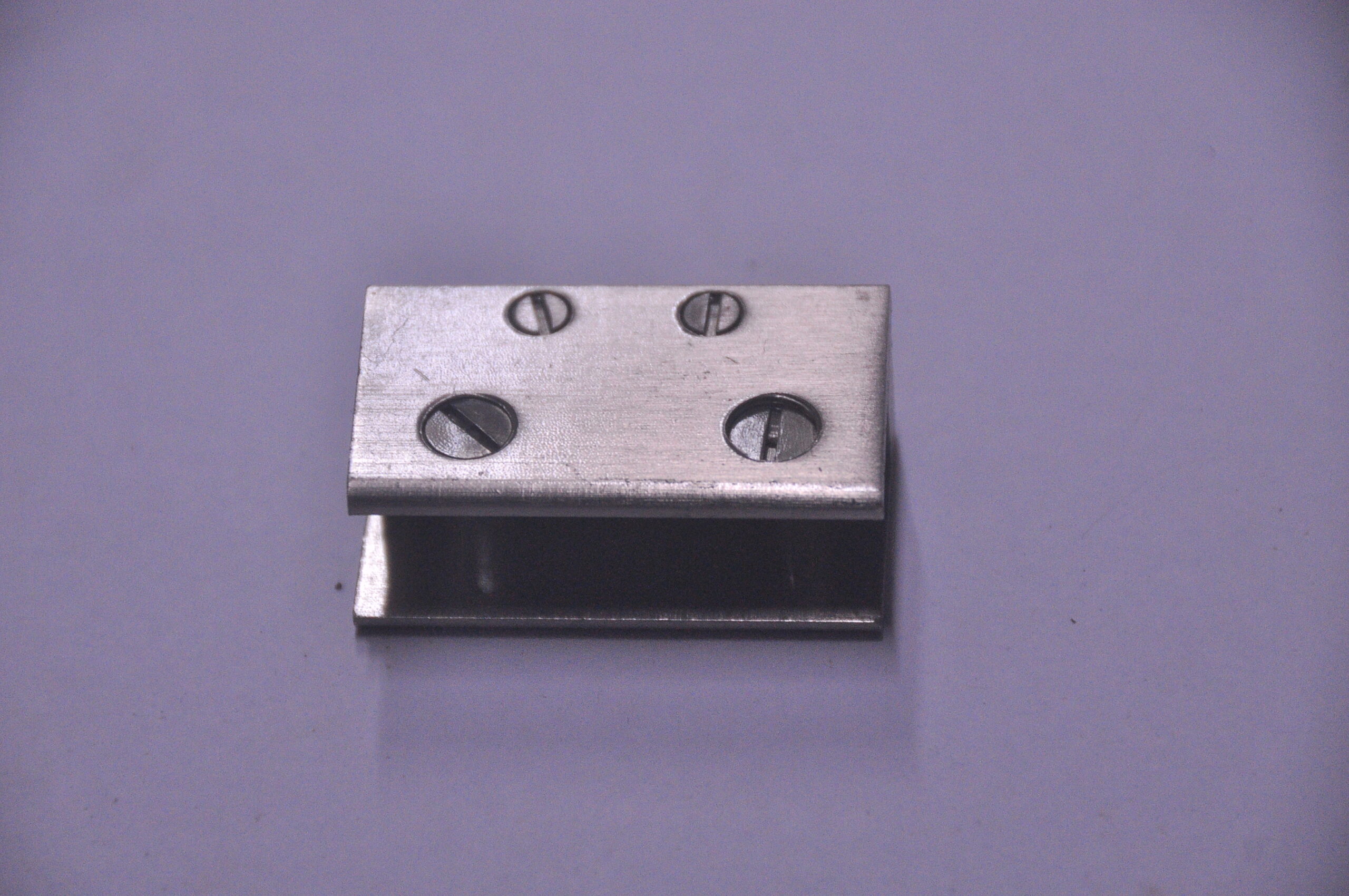 RL-18 FOLDING BRACKET - Image 2